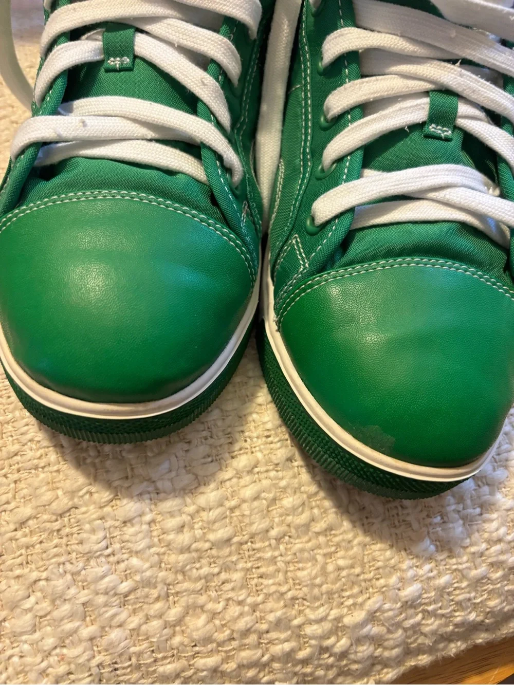Jordan Men's Green Low-Top Sneakers with White Laces